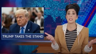 ‘The Daily Show’: Sarah Silverman Says Lawyers Are ‘Wasting Time’ Grilling Trump About Finances Instead of ‘a Melania Clone’ (Video)