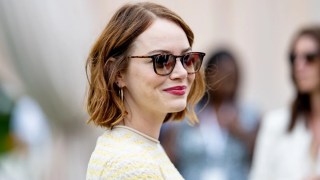 Emma Stone Remembers the Painful Result of Seeing David Blaine Do Magic: ‘I Broke My F—king Shoulder’