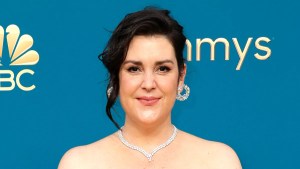 Melanie Lynskey attends the 74th Primetime Emmys at Microsoft Theater on September 12, 2022 in Los Angeles (Getty Images)